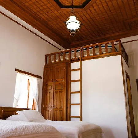 Old Bazaar 1790 Hotel Gjirokaster Exterior photo